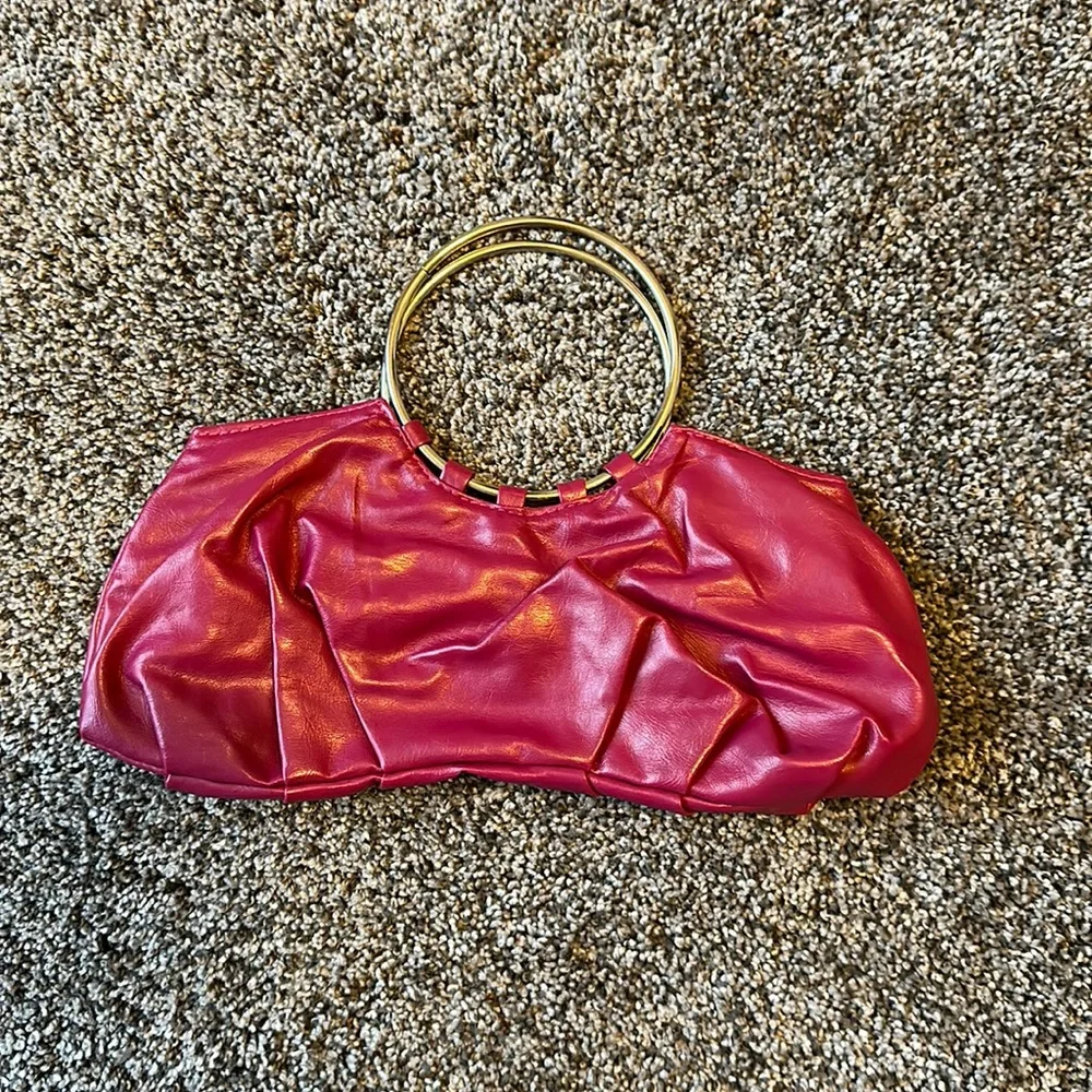 Purse - Picture 1 of 2